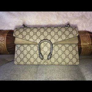 Gucci Dionysus - GG Supreme Small